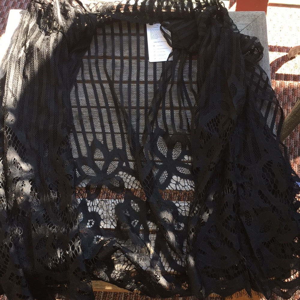 New! Black Crochet Cover - Picture 7 of 8